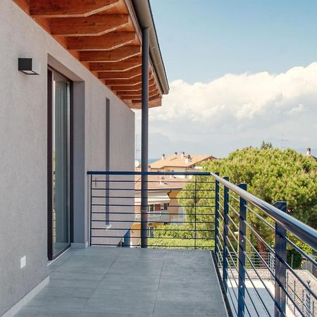 Residenza Puoti Apartman Peschiera del Garda Kültér fotó