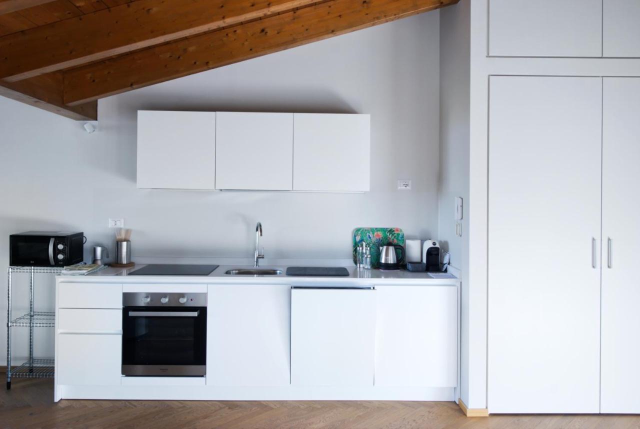 Residenza Puoti Apartman Peschiera del Garda Kültér fotó