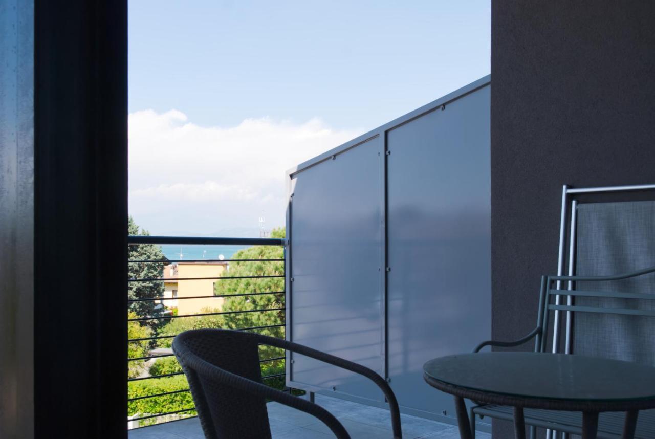 Residenza Puoti Apartman Peschiera del Garda Kültér fotó